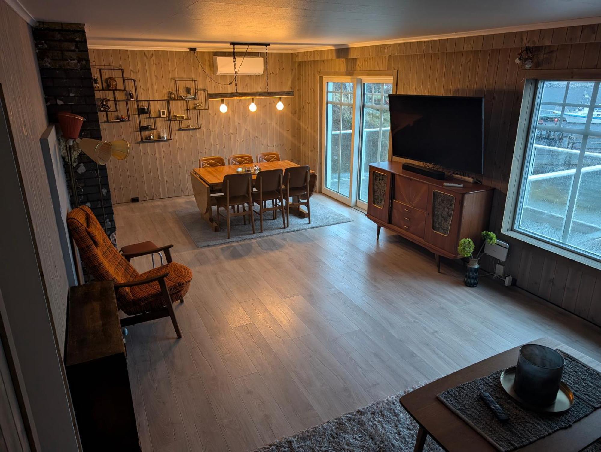 Reine Retro Villa - Cozy Villa With A Fantastic View Extérieur photo